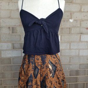 Black Knot cropped top Sz M